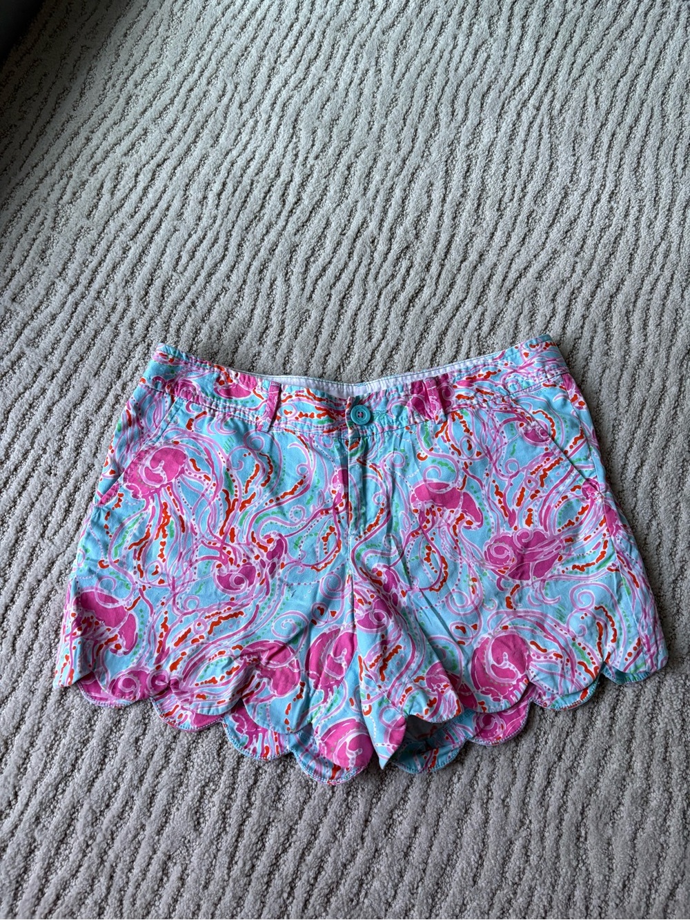 Women's Pink & Aqua Print Scalloped Hem Shorts